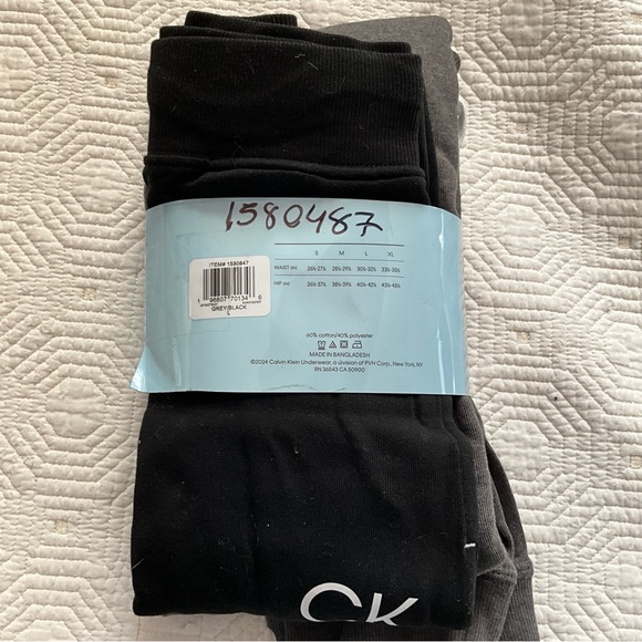 Calvin Klein Set of 2 French Terry Logo Joggers w/ Pockets Black Gray Sz Large - Picture 7 of 9